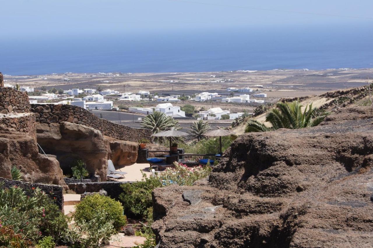 Castillo Lanzarote Villa Sophie - Luxury Villa -Sleep In A Volcanic Cave With Heated Pool Tías Екстериор снимка