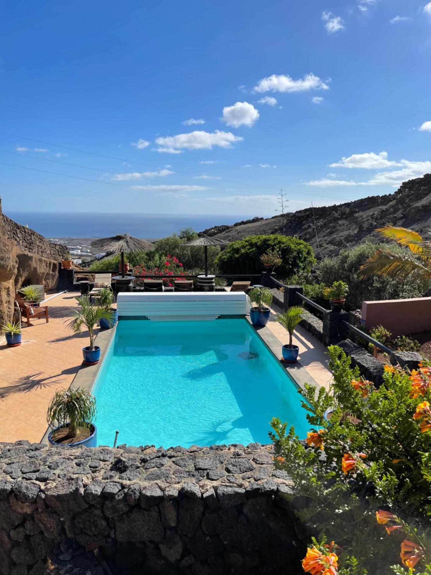 Castillo Lanzarote Villa Sophie - Luxury Villa -Sleep In A Volcanic Cave With Heated Pool Tías Екстериор снимка