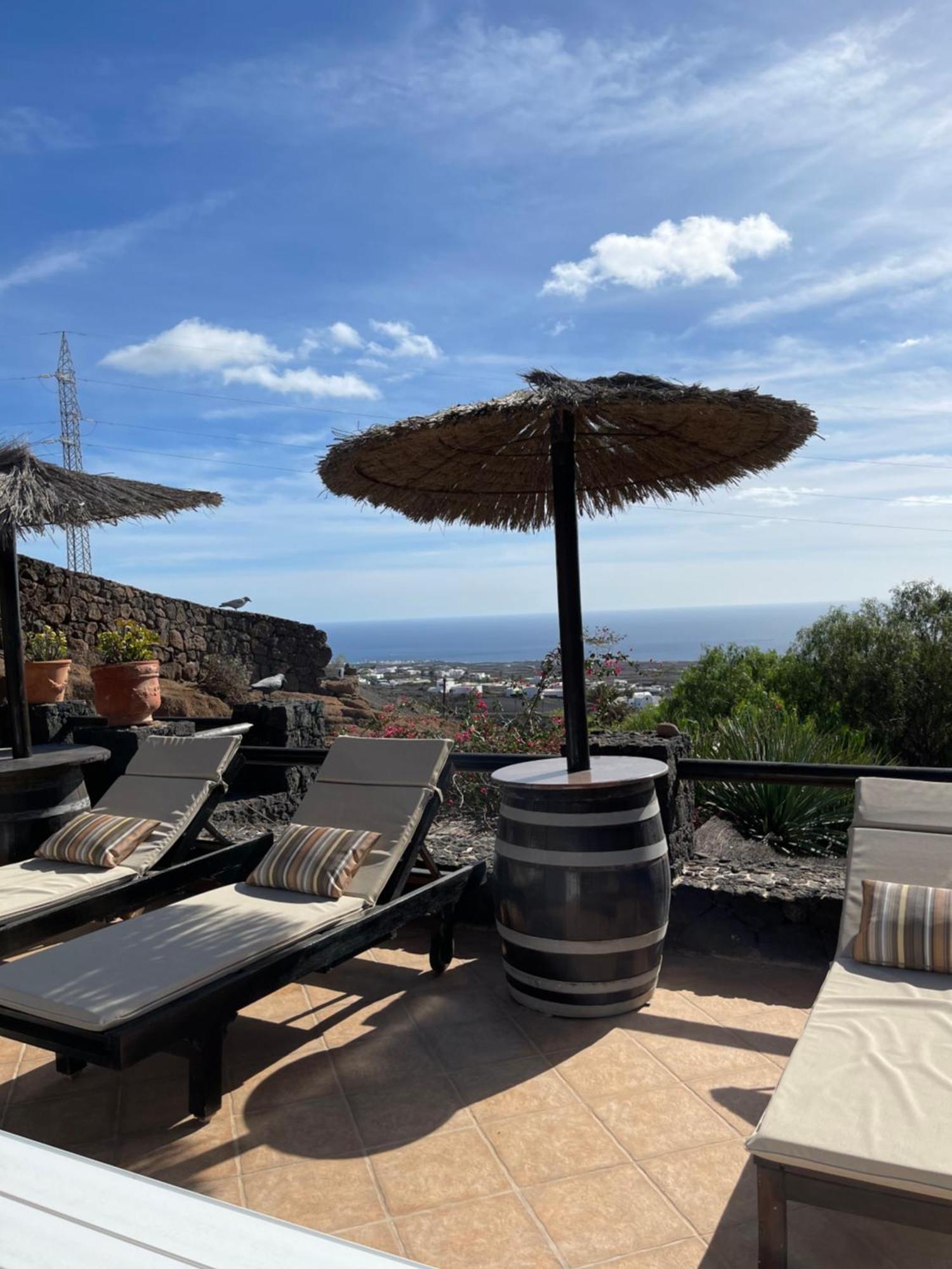 Castillo Lanzarote Villa Sophie - Luxury Villa -Sleep In A Volcanic Cave With Heated Pool Tías Екстериор снимка