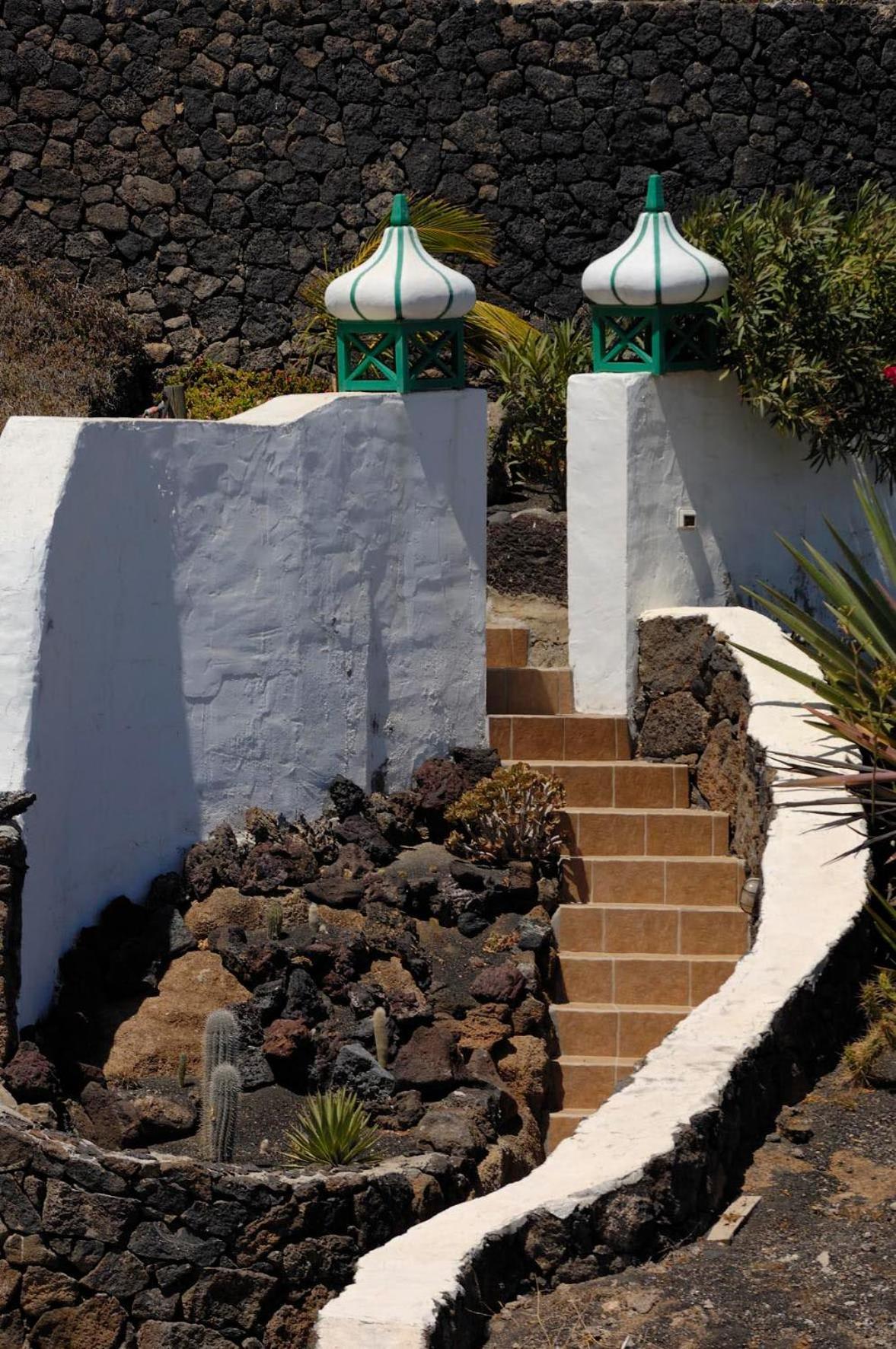 Castillo Lanzarote Villa Sophie - Luxury Villa -Sleep In A Volcanic Cave With Heated Pool Tías Екстериор снимка